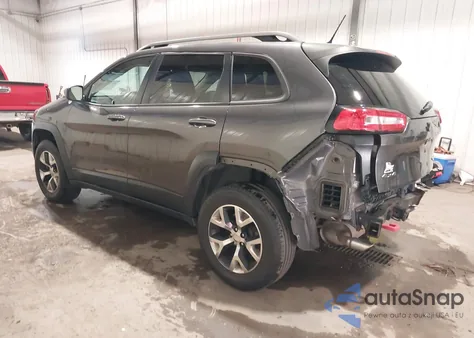 2015 Jeep Cherokee Trailhawk from USA, damaged, VIN 1C4PJMBS7FW772728